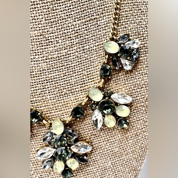 J. Crew Faceted Yellow , Smoky Topaz & Clear Faceted Rhinestone Necklace - Picture 6 of 6